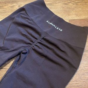 Alphalete Amplify Leggings - Chocolate - Size M